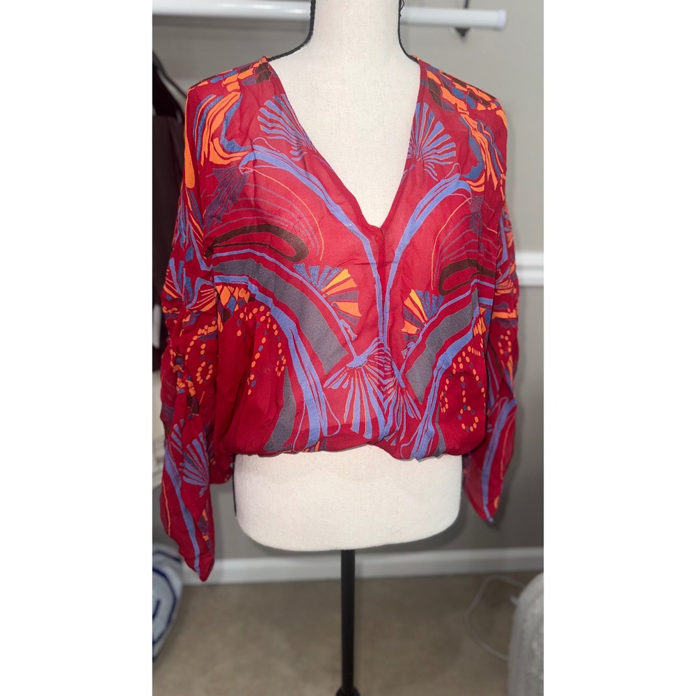 Free People Boho Abstract Print Kimono Crop Top Red  Wide Sleeve  Blouse S - Picture 3 of 6